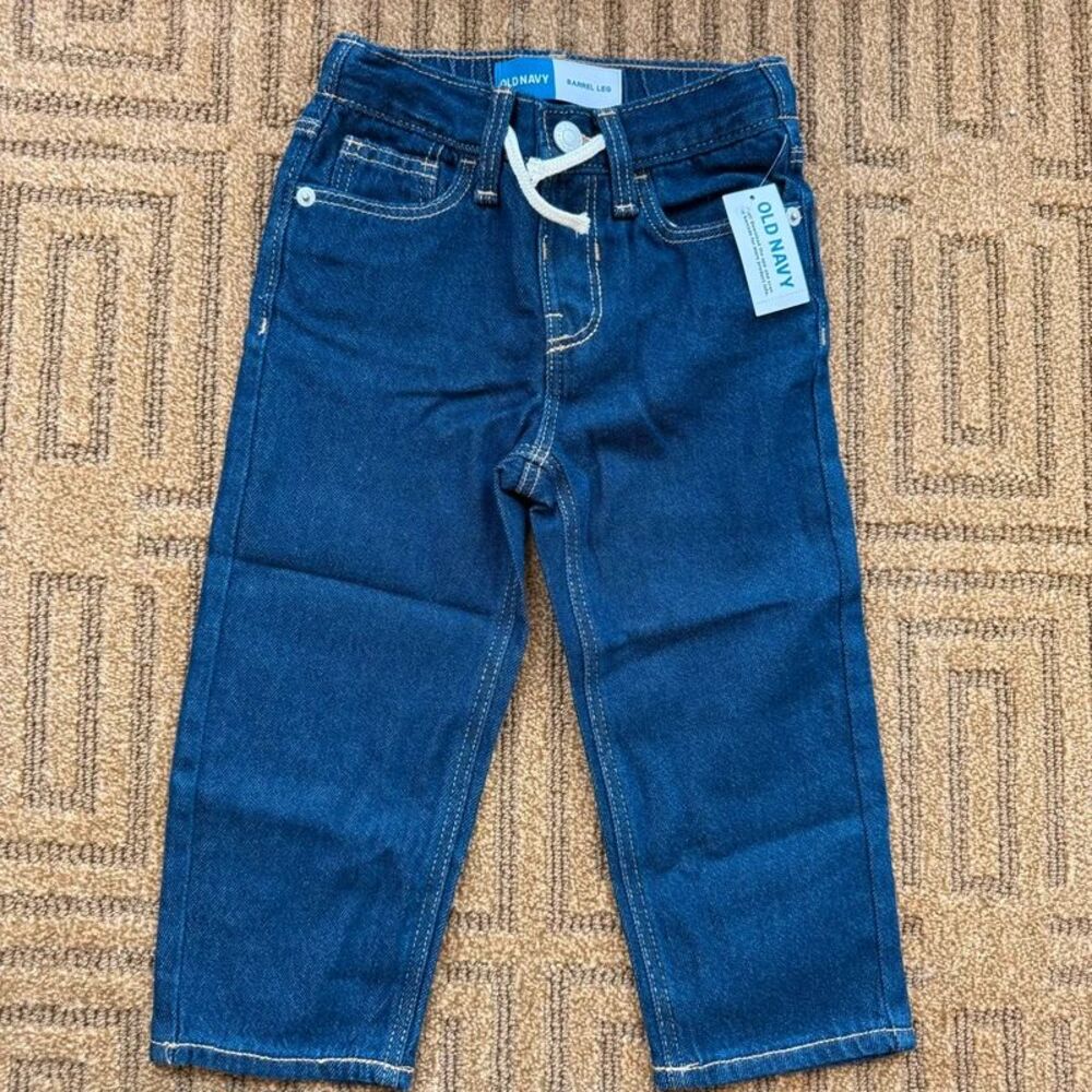 NWT Old Navy Kids Barrel Jeans
